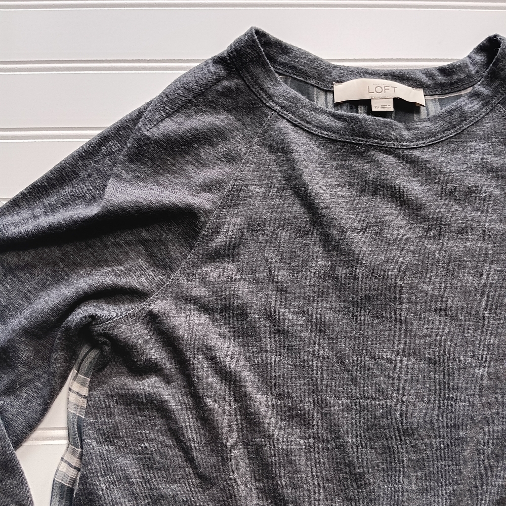 LOFT Charcoal Long Sleeve Top with Plaid Accent XS - Picture 3 of 8